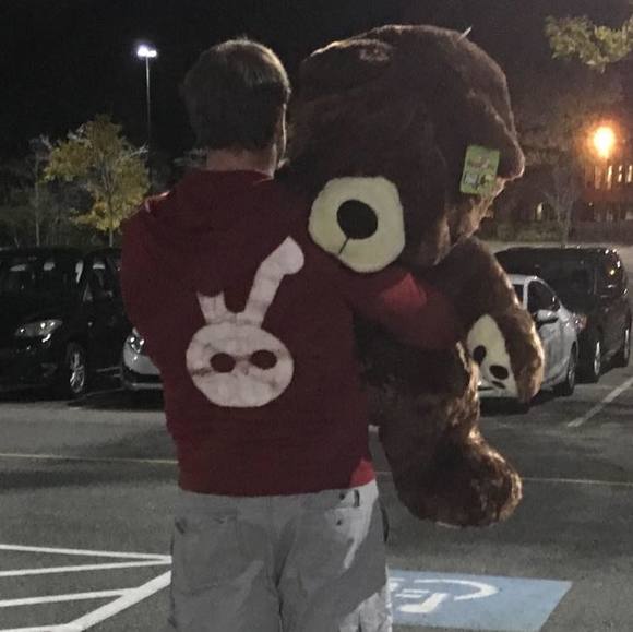 Meet your Posher, Matt - Picture 1 of 1